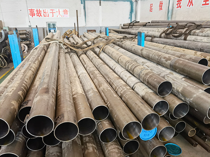 Cross Tube Hydraulic Cylinder